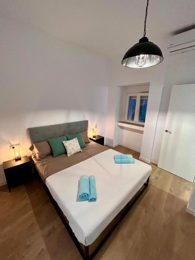 Gatu Premium Villa La Pepa, Preferente Mayores De 25 Anos Y Familias Кадис Экстерьер фото