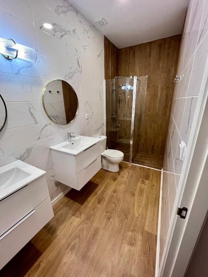 Gatu Premium Villa La Pepa, Preferente Mayores De 25 Anos Y Familias Кадис Экстерьер фото